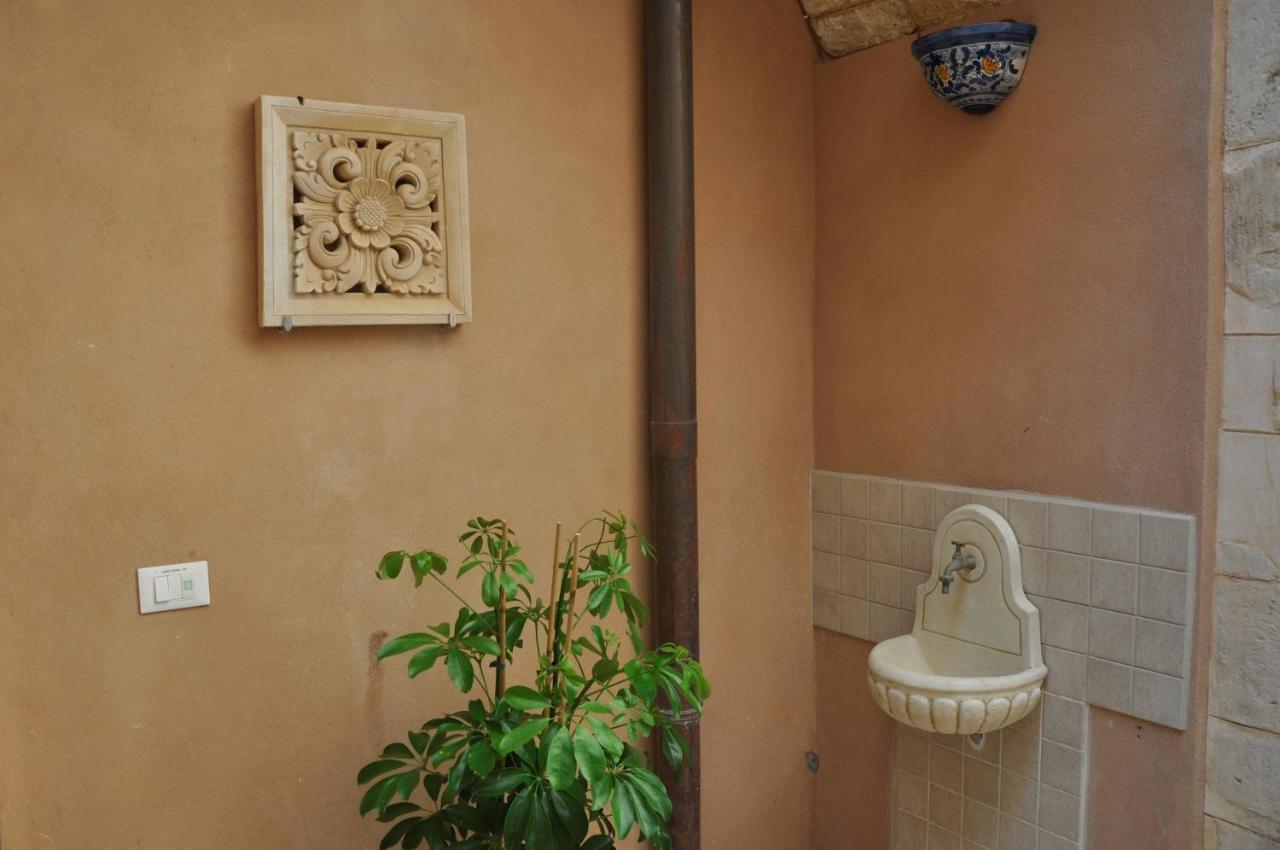 Corte Roma 148 Apt Syracuse Eksteriør bilde